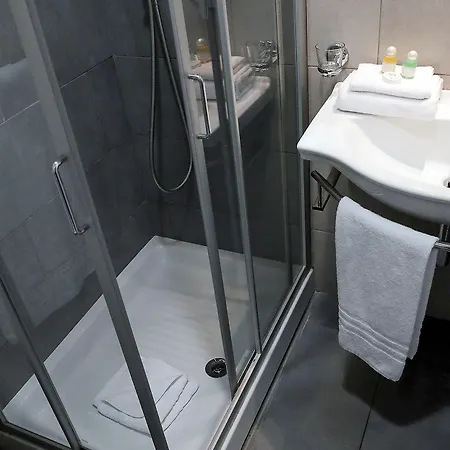 Nocleg ze śniadaniem Relais Cavour 4*