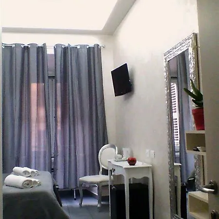 Relais Cavour Nocleg ze śniadaniem 4*