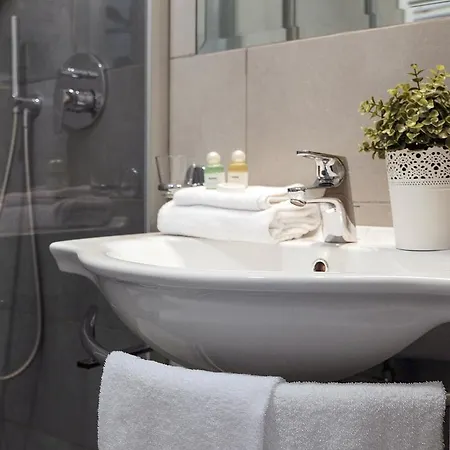 Relais Cavour Nocleg ze śniadaniem Rzym