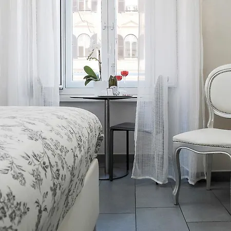 Relais Cavour Nocleg ze śniadaniem 4*