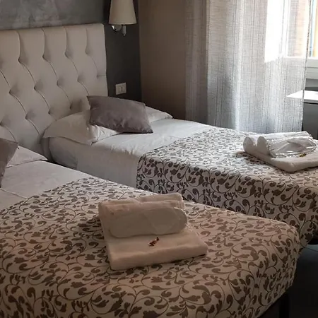 Relais Cavour Nocleg ze śniadaniem 4*