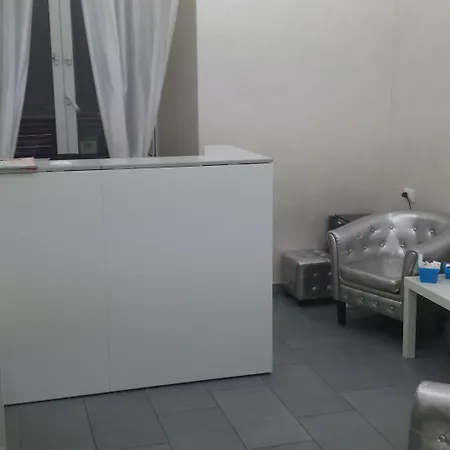 Relais Cavour Nocleg ze śniadaniem Rzym