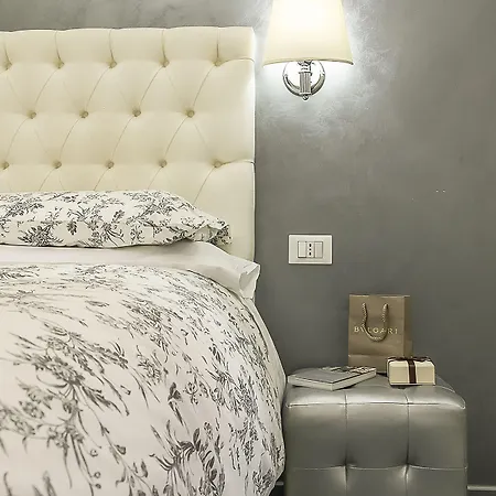 Relais Cavour فندق مبيت وإفطار 4*